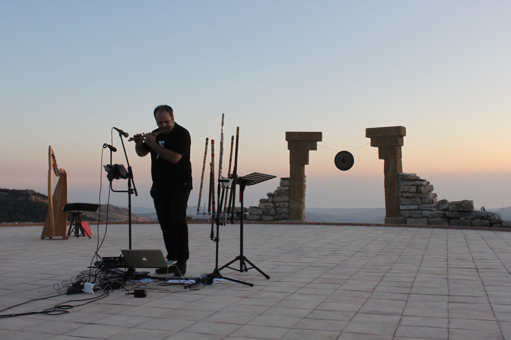 Mario Crispi in concerto con SOFFI il 29.11.2014 a Palermo